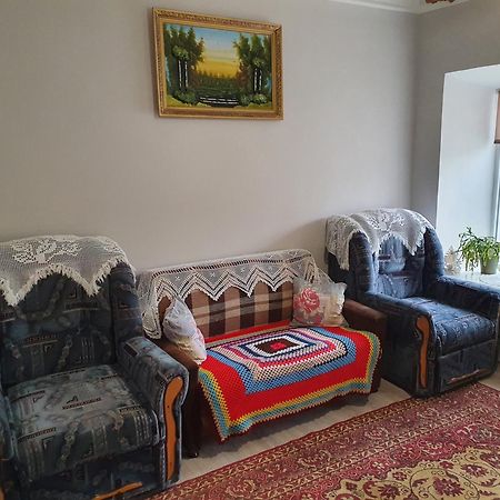 Authentic Apartment In The Centre 키시나우 외부 사진
