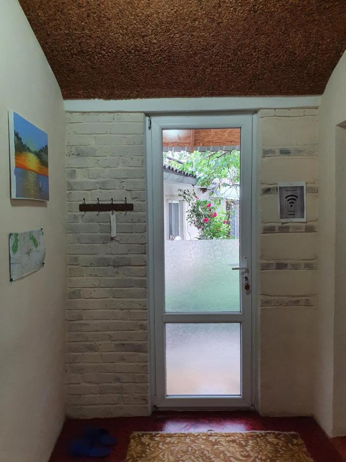 Authentic Apartment In The Centre 키시나우 외부 사진